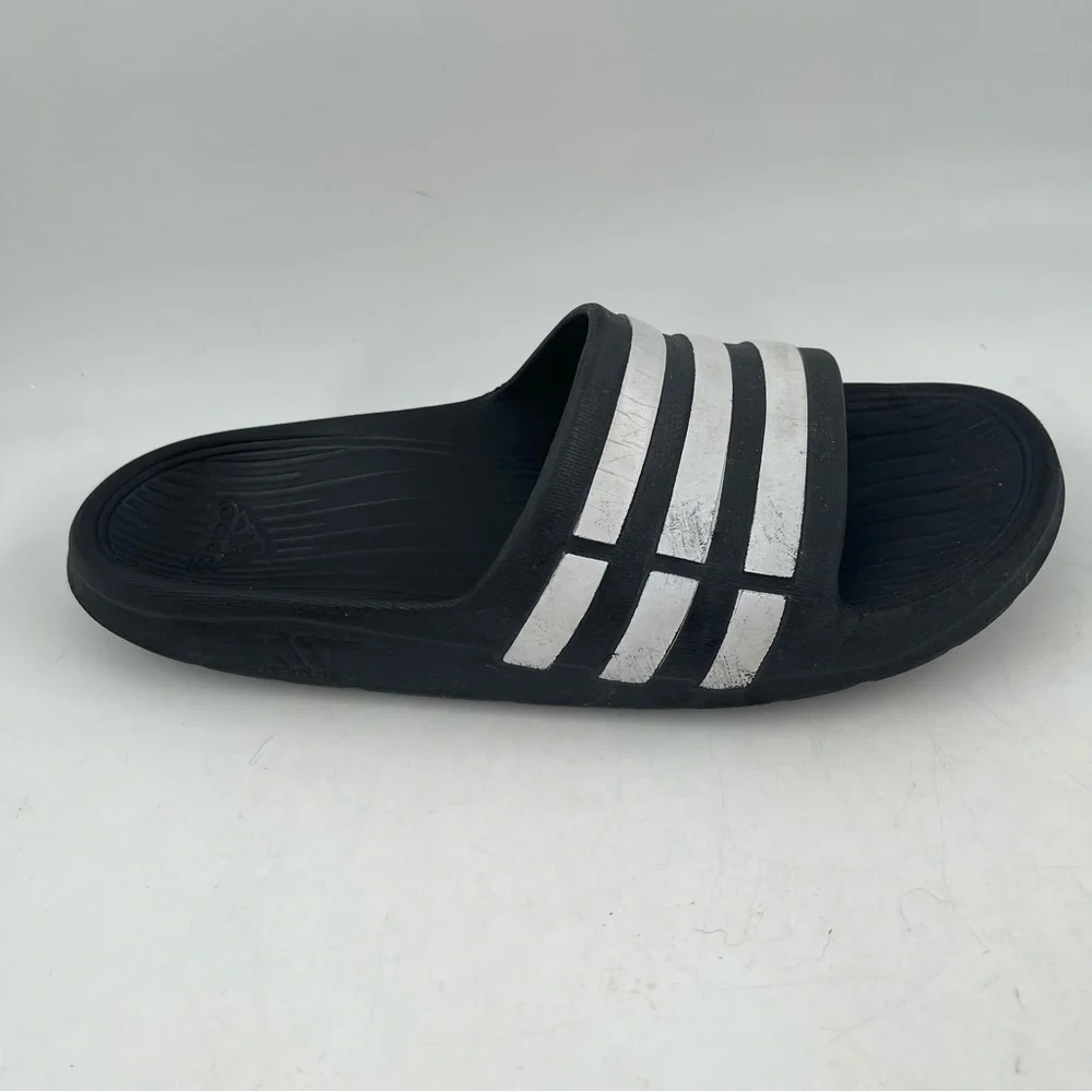Adidas Kids Adilette -Size 6Y- Black White Comfort Shower Vacation Slide Sandals